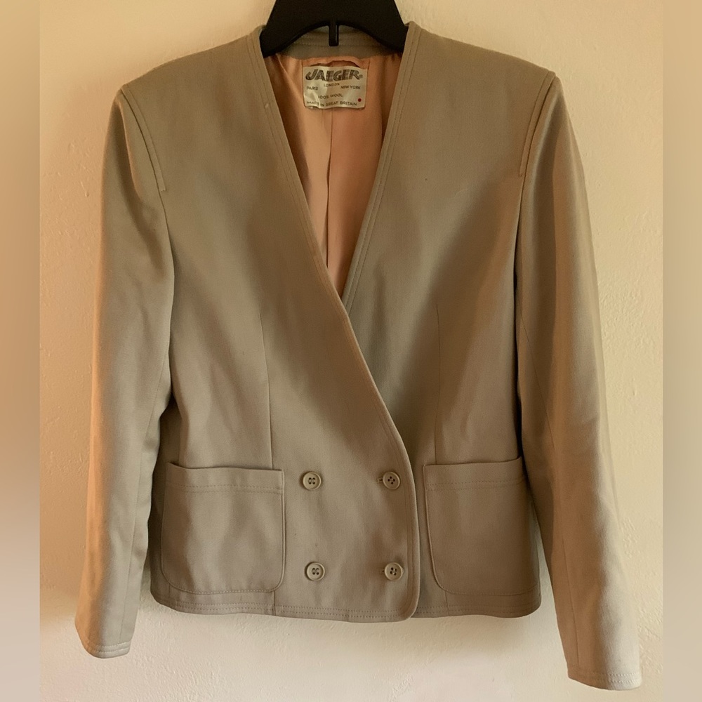 Vintage JAEGER 100% WOOL 4 button Blazer Jacket Cream Women’s UK 10 ~ US Sz 6